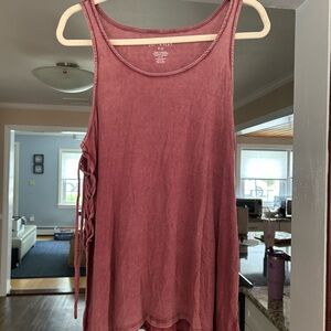 American Eagle Outfitters Pink Sleeveless Cut Out Tank Top